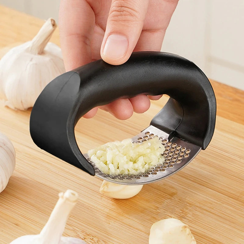 HandyGarlic Crusher